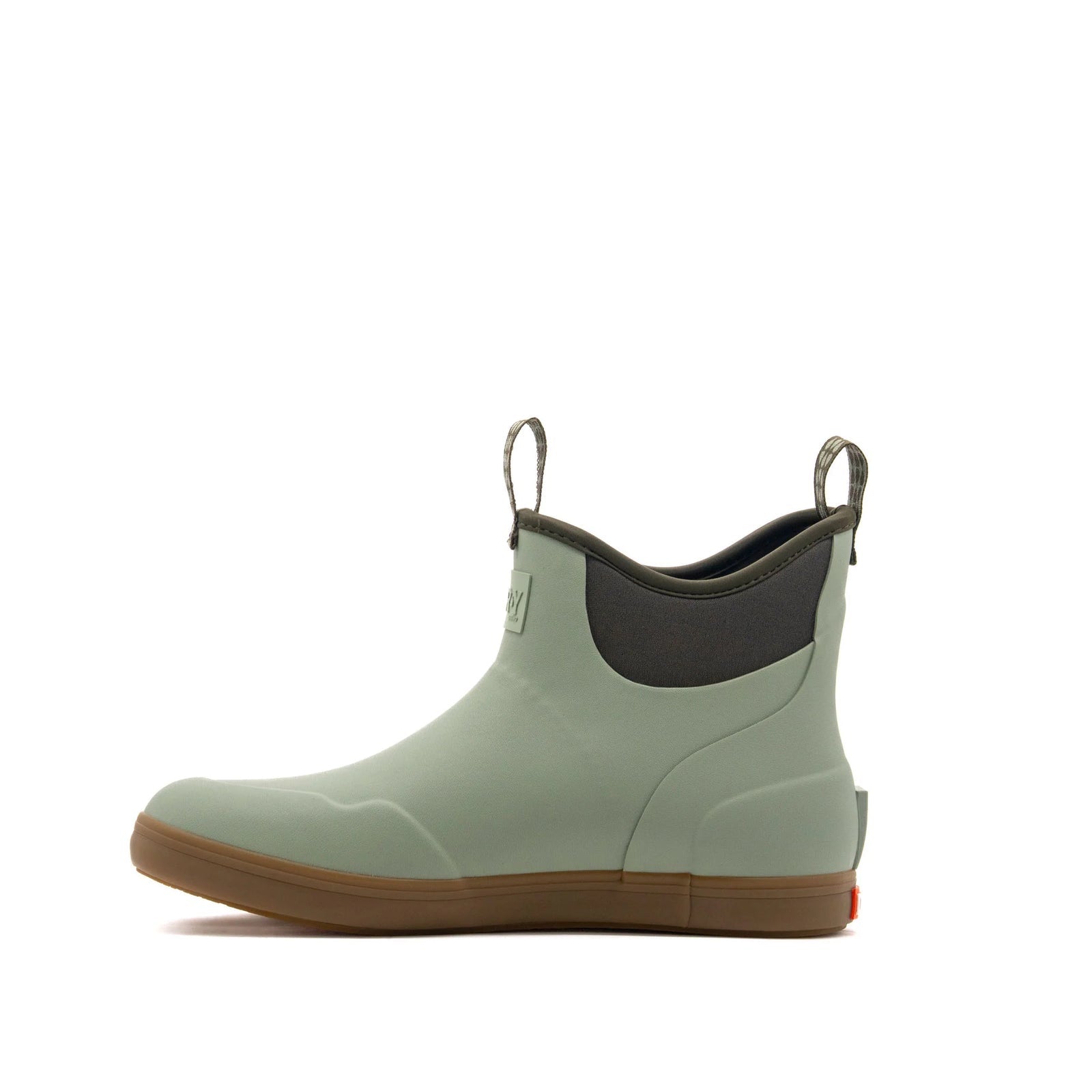 Front and rear pull tabs on the Field Sage deck boot