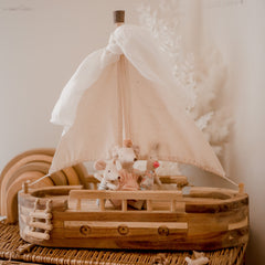 Acacia Hardwood Toy Ship | 40 x 14 x 35 cm | 2+