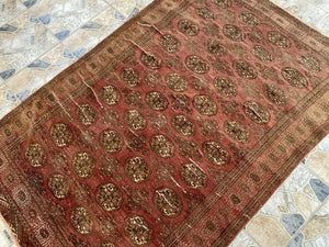 Vintage Turkoman Bukhara Wool Rug | 4'7" × 6'9" — Hand-Knotted c. 1950s