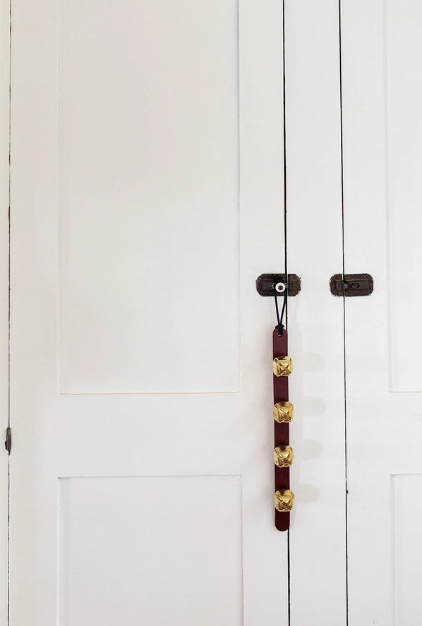 Brass Sleigh Bells — 14"