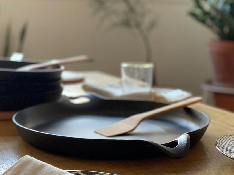 Cast Iron Paella Pan | 14.75"