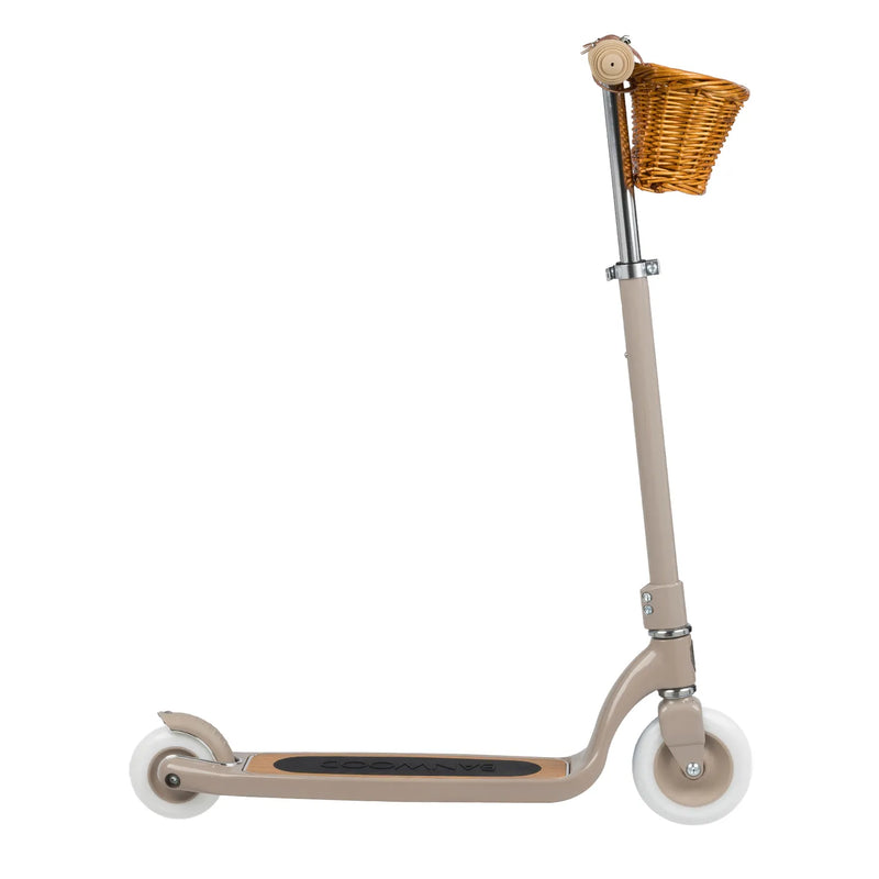 Banwood Maxi Scooter | Vintage Green | Oak Deck | Ages 6+ — Beige