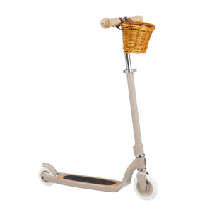 Banwood Maxi Scooter | Vintage Green | Oak Deck | Ages 6+ — Beige