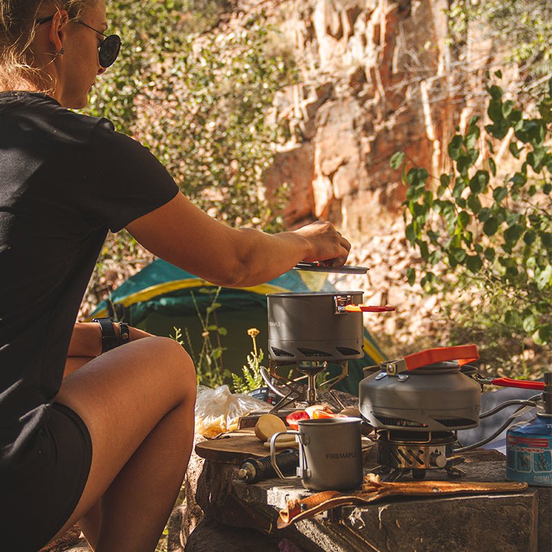 Feast Heat-Exchanger Camp Cookset | Fire Maple | 1.5L Pot, 0.7L Kettle, Frying Pan