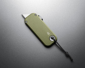 The Palmer Utility Knife | Aluminum or Recycled PCTG | Tool-Free Blade Changes