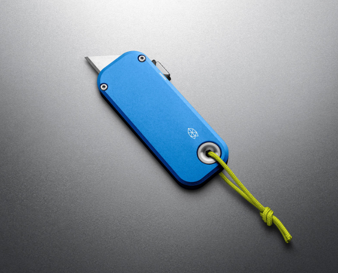 The Palmer Utility Knife | Aluminum or Recycled PCTG | Tool-Free Blade Changes