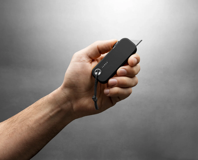 The Palmer Utility Knife | Aluminum or Recycled PCTG | Tool-Free Blade Changes