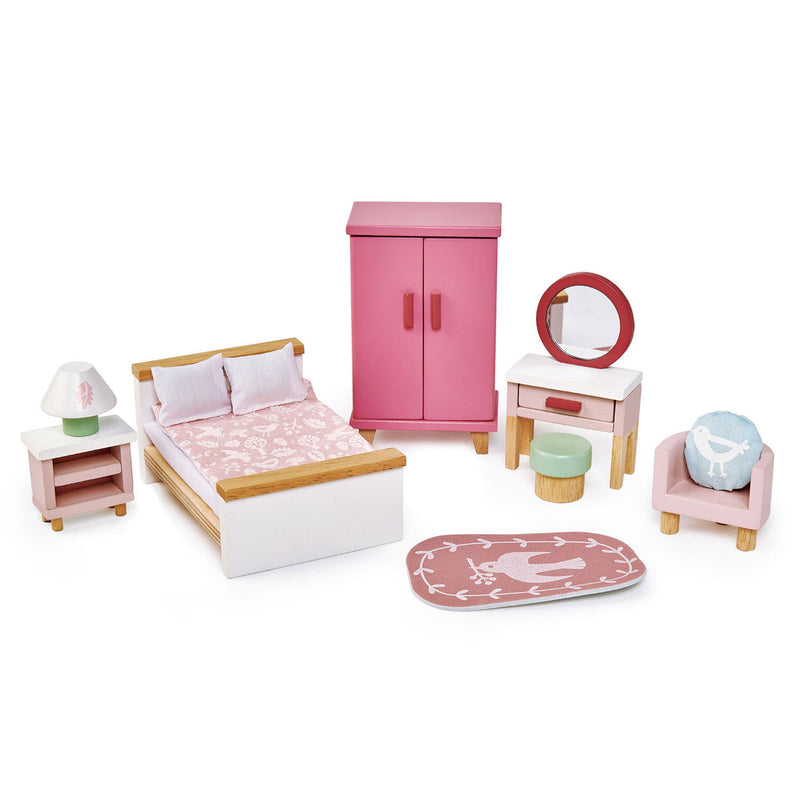 Dolls House Bedroom Furniture Set | 10 Pieces | 1:12 Scale