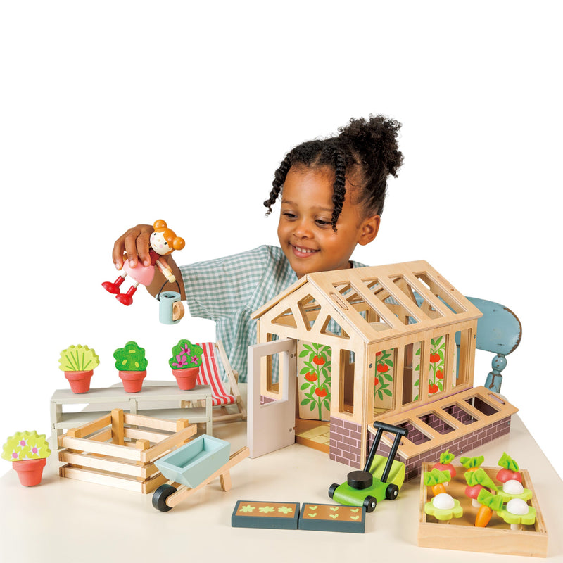Greenhouse and Garden Set | Plywood Playset | 18.9" x 11.81" x 8.27"