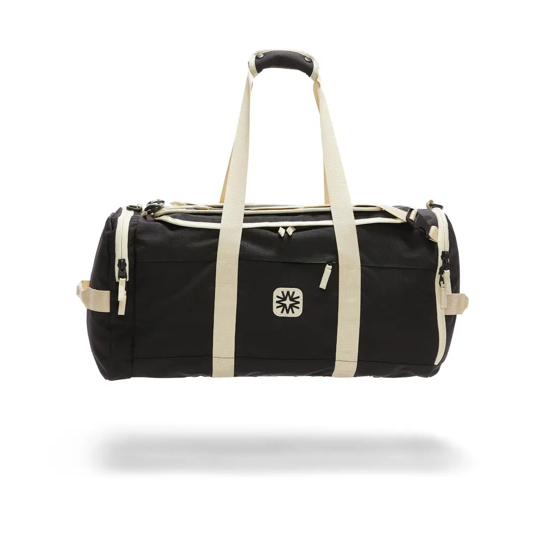 Valley Duffel Bag front view in black