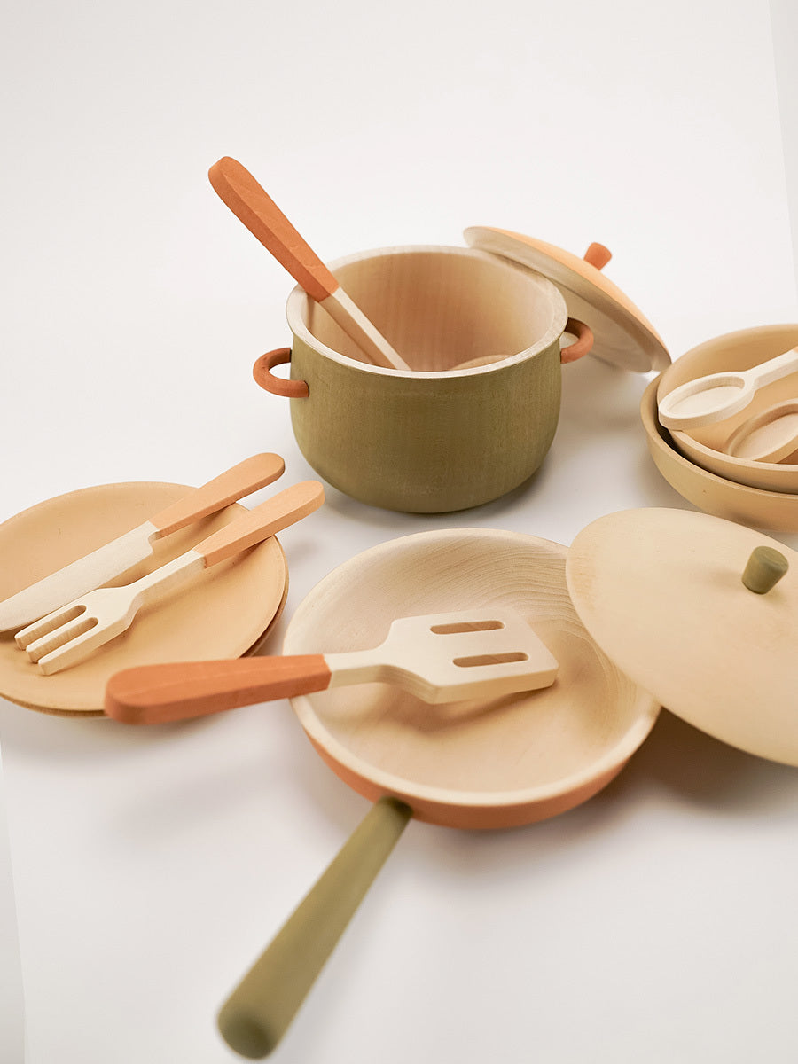 Wooden Kitchen Set | 15 Pieces | Ages 3+