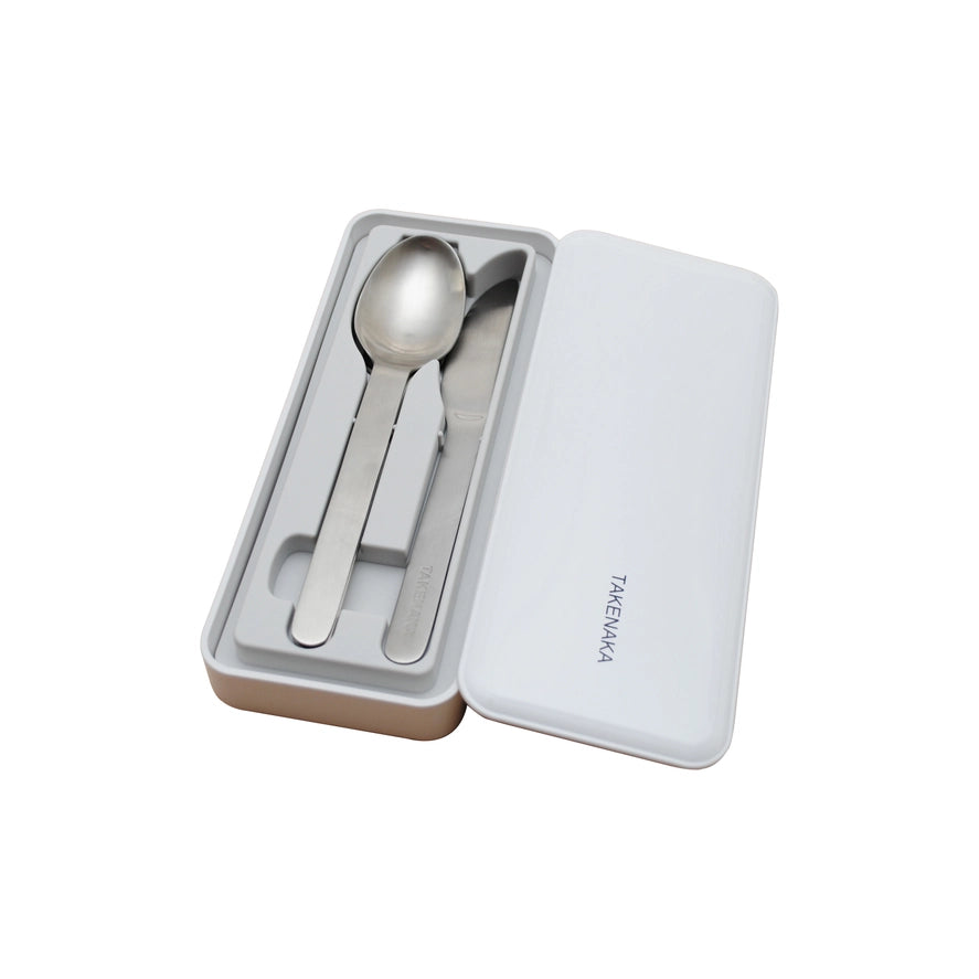 Coconuts White cutlery case with utensils
