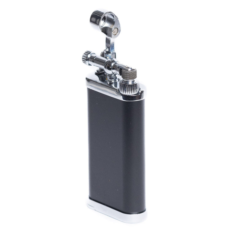 IM Corona Old Boy black and chrome, lid open