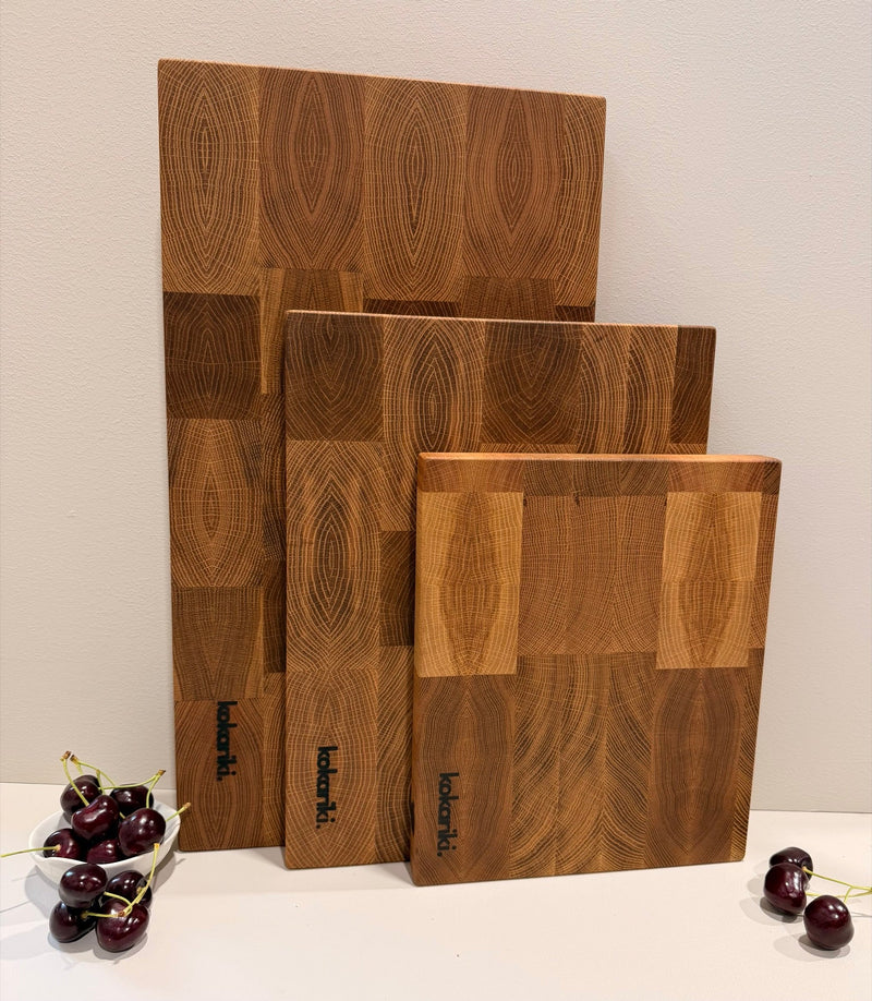 The Chef’s Cutting Board in white oak — view 3