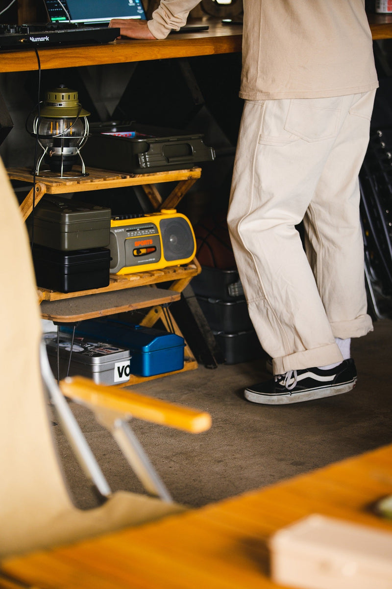 Steel Stackable Storage Box M-8 | Seamless Single-Sheet Construction | TOYO STEEL