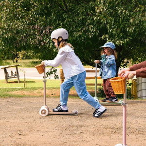 Banwood Scooter Vintage — Cream | 3-Wheel | Oak Deck | Ages 3+ — Beige